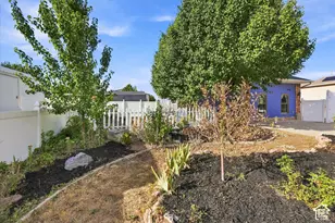 3090 W Meadow Green Way, West Jordan, UT 84088 - Photo 27