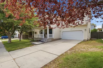 4066 E Parkers Pl, Eagle Mountain, UT 84005 - Photo 3