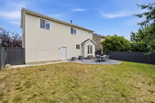 4066 E Parkers Pl, Eagle Mountain, UT 84005 - Photo 21