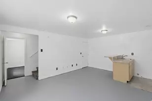 4066 E Parkers Pl, Eagle Mountain, UT 84005 - Photo 17