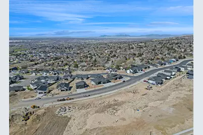 1472 E 3090 N #302, Ogden, UT 84414 - Photo 9