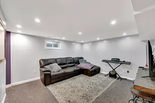 812 E Johnsonway Dr, Sandy, UT 84094 - Photo 13