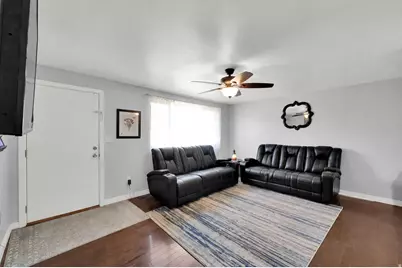 812 E Johnsonway Dr, Sandy, UT 84094 - Photo 9