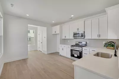 10997 S Freestone Rd #110, South Jordan, UT 84009 - Photo 3