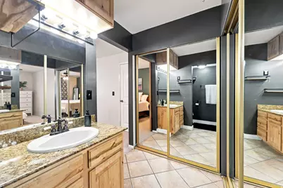 1243 E Cottonwood Hills Dr, Sandy, UT 84094 - Photo 19