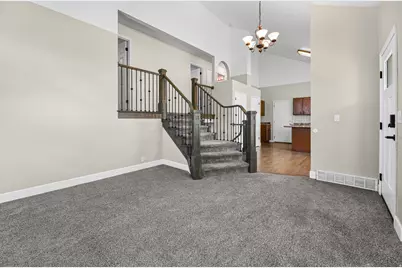 9271 S Grand Teton Dr, West Jordan, UT 84088 - Photo 11