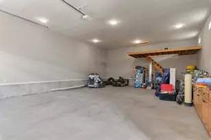6342 W Rose Run Way S, Herriman, UT 84096 - Photo 39