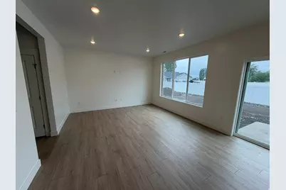 7089 N Cairns Way E, Eagle Mountain, UT 84005 - Photo 3