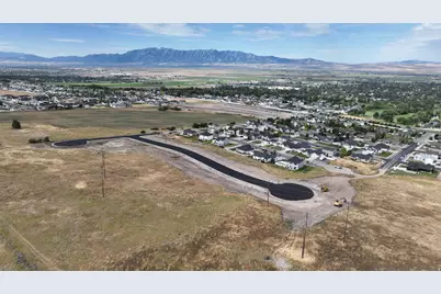 114 S 1300 E #67, Smithfield, UT 84335 - Photo 3
