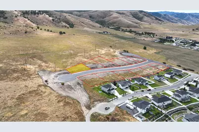 56 S 1300 E #72, Smithfield, UT 84335 - Photo 1