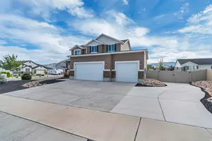 2358 N 330 W, Tooele, UT 84074 - Photo 3