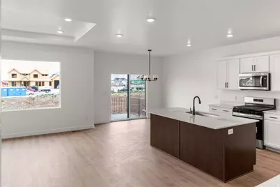 1833 E 920 N #423, Salem, UT 84653 - Photo 3