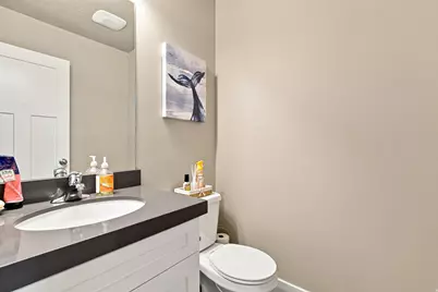 9272 S Ashbourne Dr, Sandy, UT 84094 - Photo 13