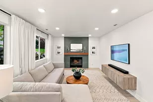 3829 S 400 E, Bountiful, UT 84010 - Photo 11