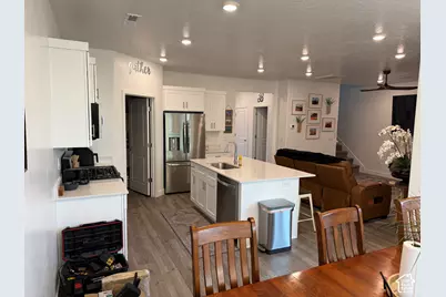 1643 S Star Springs Drive Dr, Washington, UT 84780 - Photo 3