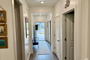 1643 S Star Springs Dr Dr, Washington, UT 84780 - Photo 5