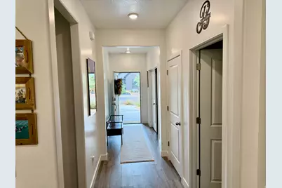 1643 S Star Springs Drive Dr, Washington, UT 84780 - Photo 5