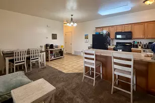 393 E 600 S, Vernal, UT 84078 - Photo 3