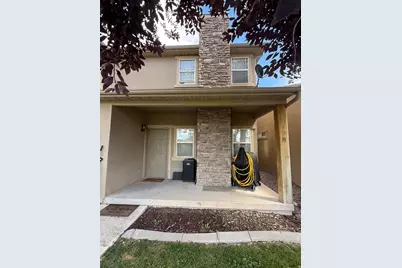393 E 600 S #H, Vernal, UT 84078 - Photo 1
