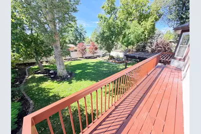 1938 E Vintage Woods Ct S, Holladay, UT 84117 - Photo 31