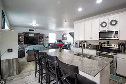 6426 W Chan Reese Dr, West Jordan, UT 84081 - Photo 7