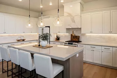 1314 E Sunset Ct #305, Ogden, UT 84403 - Photo 5