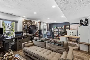 4318 W Burwell Ln, Herriman, UT 84096 - Photo 19