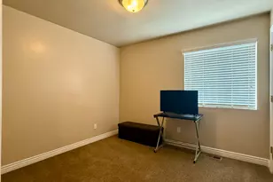 164 E 1150 S, Vernal, UT 84078 - Photo 21