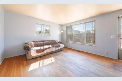 3373 S 2040 W, West Valley, UT 84119 - Photo 9