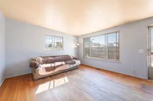 3373 S 2040 W, West Valley, UT 84119 - Photo 9