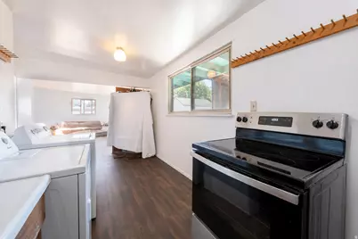 3373 S 2040 W, West Valley, UT 84119 - Photo 5