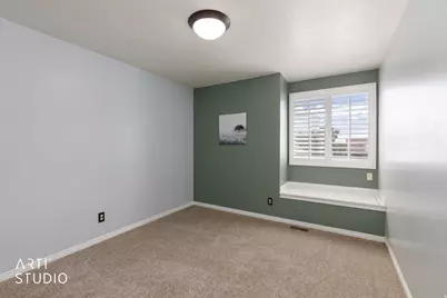 2275 E 3350 N, Layton, UT 84040 - Photo 25