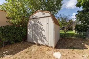 2275 E 3350 N, Layton, UT 84040 - Photo 33