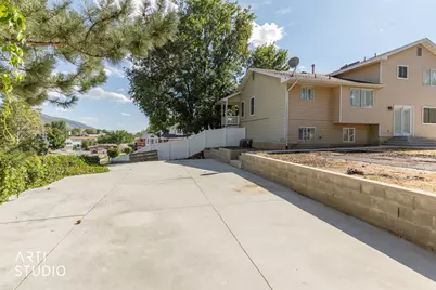 2275 E 3350 N, Layton, UT 84040 - Photo 39