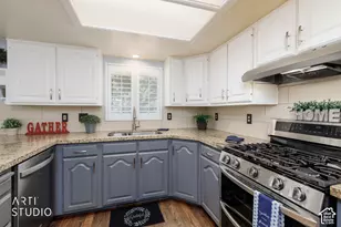 2275 E 3350 N, Layton, UT 84040 - Photo 9
