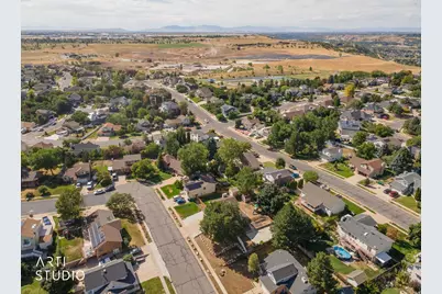 2275 E 3350 N, Layton, UT 84040 - Photo 51