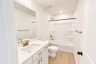 1089 E Blackfeet Dr, Eagle Mountain, UT 84005 - Photo 13