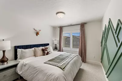 6025 N Angels Landing Dr, Mountain Green, UT 84050 - Photo 21