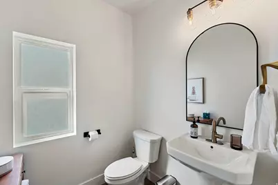 6025 N Angels Landing Dr, Mountain Green, UT 84050 - Photo 13