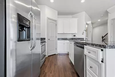 704 S 1840 W, Orem, UT 84059 - Photo 7