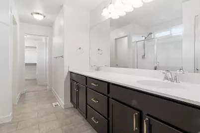8046 S 6910 W, West Jordan, UT 84081 - Photo 27