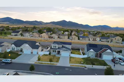 8046 S 6910 W, West Jordan, UT 84081 - Photo 45