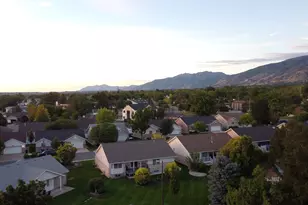 84 Belmore Dr, Kaysville, UT 84037 - Photo 37