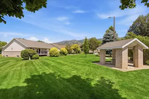 84 Belmore Dr, Kaysville, UT 84037 - Photo 31