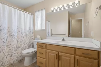 84 Belmore Dr, Kaysville, UT 84037 - Photo 21