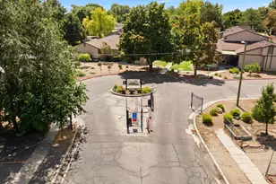 26 W La Vista Dr S, West Jordan, UT 84088 - Photo 25