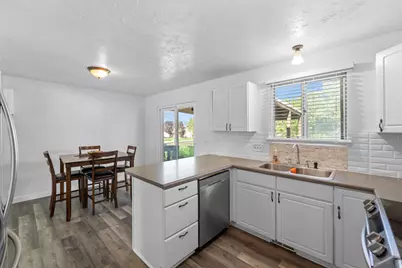 4717 S Spicewood Cir W, Taylorsville, UT 84129 - Photo 11