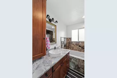 4717 S Spicewood Cir W, Taylorsville, UT 84129 - Photo 13