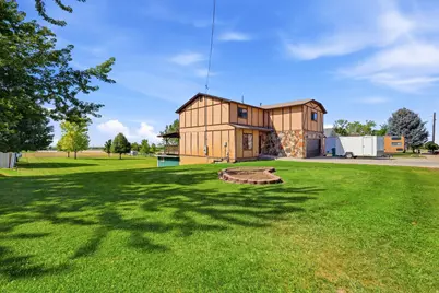 748 E Antelope Dr N, Layton, UT 84041 - Photo 3