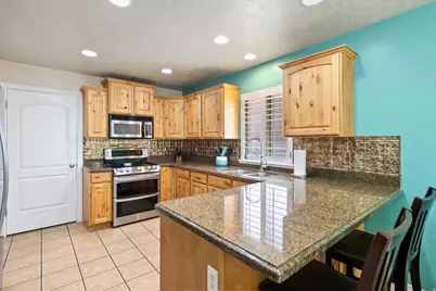 13298 S Cedar Park Dr, Herriman, UT 84096 - Photo 9